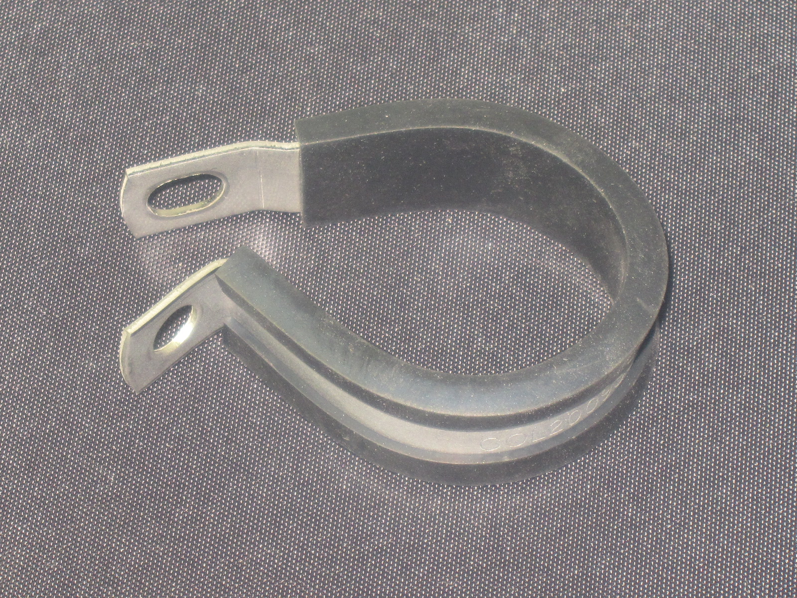 (image for) 1-1/4 EPDM CUSHION CLAMP 18-8 STAINLESS MFG KMC